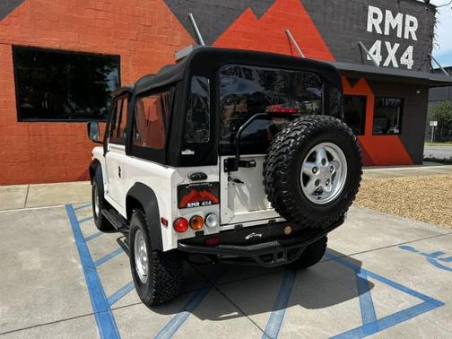 1995 Land Rover Defender 90