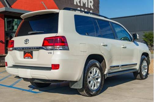 2019 Toyota Land Cruiser Base