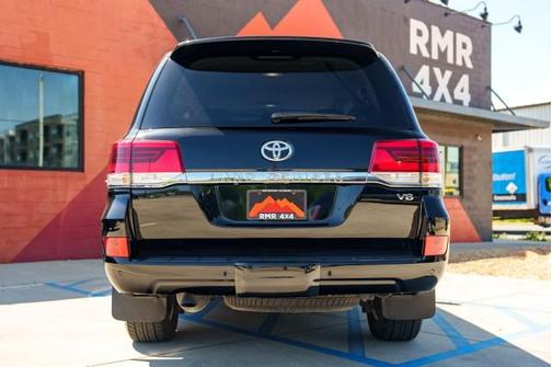 2021 Toyota Land Cruiser Base