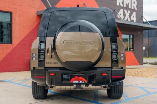 2025 Land Rover Defender 130 P400 X