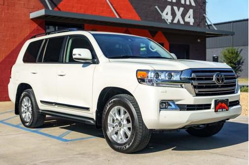 2021 Toyota Land Cruiser Base