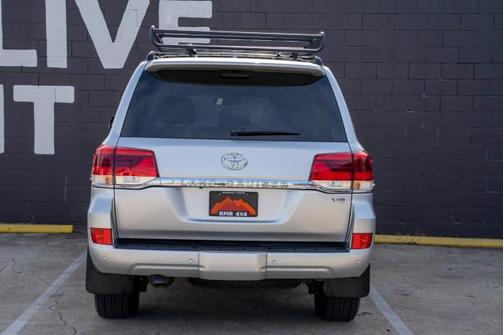 2021 Toyota Land Cruiser Base