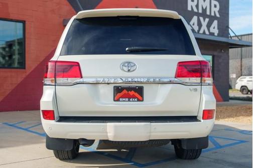 2021 Toyota Land Cruiser Base