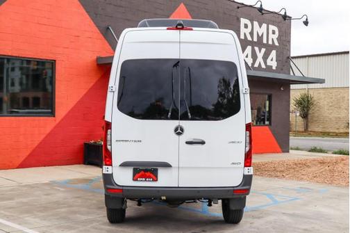 2024 Mercedes-Benz Sprinter 2500 Standard Roof