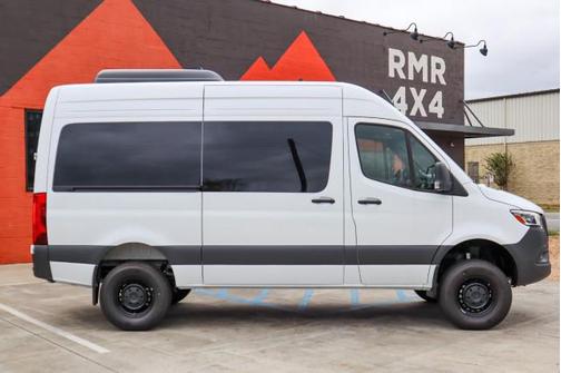 2024 Mercedes-Benz Sprinter 2500 Standard Roof