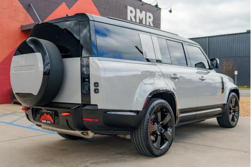 2026 Land Rover Defender P400 X