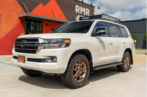 Blizzard Pearl 2021 Toyota Land Cruiser Base