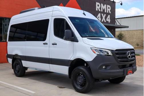 Arctic White 2024 Mercedes-Benz Sprinter 2500 Standard Roof