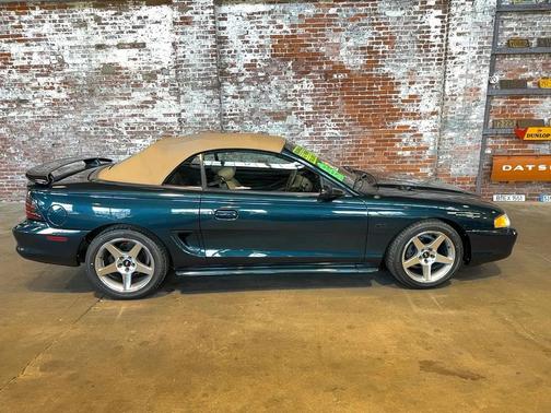 1995 Ford Mustang GT