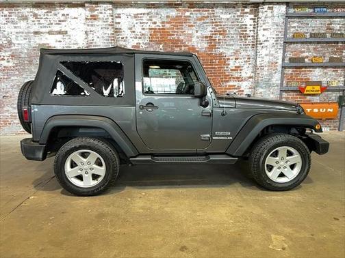 2016 Jeep Wrangler Sport