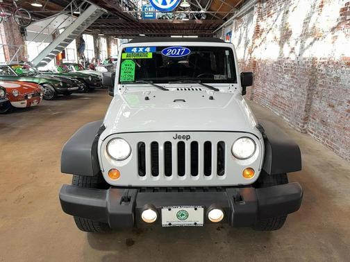 2017 Jeep Wrangler Sport