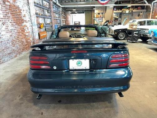 1995 Ford Mustang GT