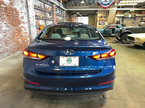 2018 Hyundai ELANTRA Value Edition