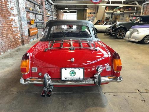 1974 MG MGB 
