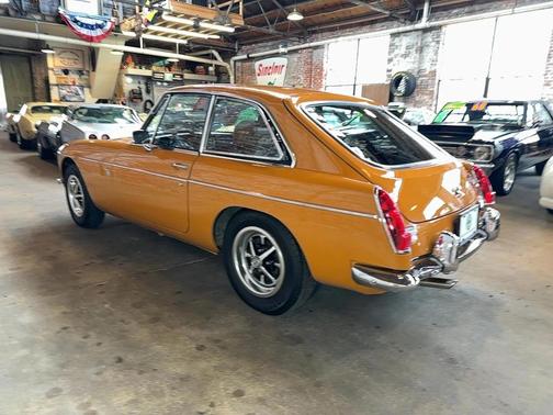 1974 MG MGB 