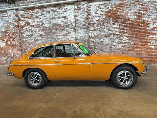 1974 MG MGB 