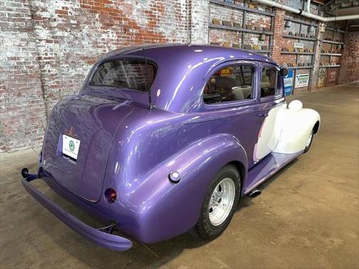1939 Chevrolet Master Deluxe Base
