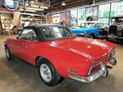 1970 FIAT Spider 2000 Base