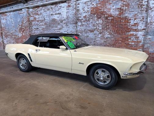 1969 Ford Mustang Base