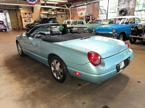 2002 Ford Thunderbird Deluxe