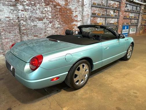 2002 Ford Thunderbird Deluxe