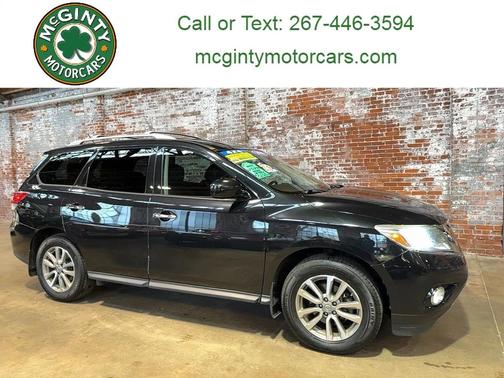 2016 Nissan Pathfinder SV