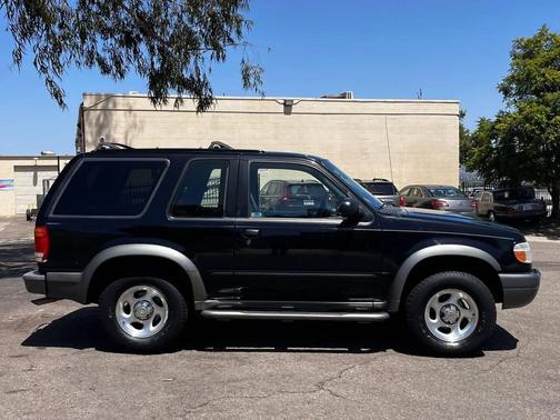 Black 1999 Ford Explorer Sport