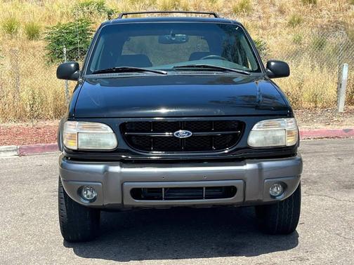Black 1999 Ford Explorer Sport