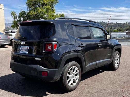 Black 2016 Jeep Renegade Latitude