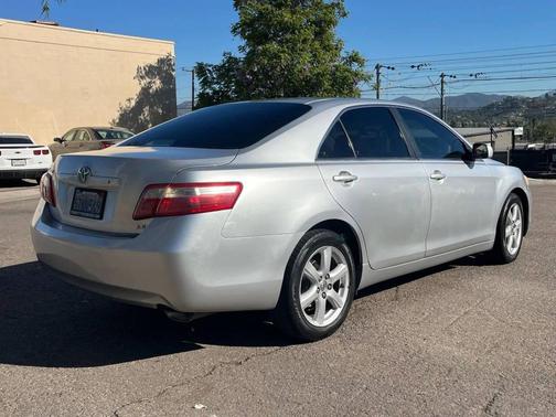 2007 Toyota Camry LE