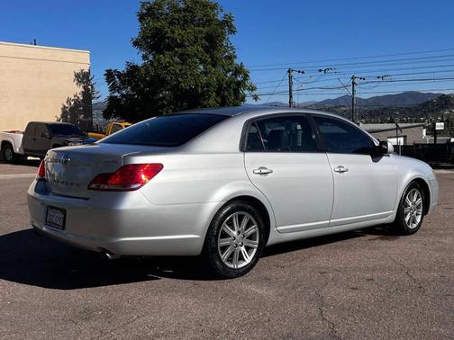 2006 Toyota Avalon XL