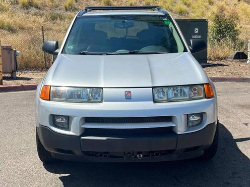 2004 Saturn Vue Base