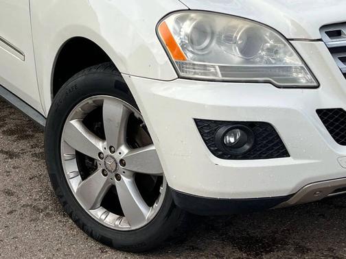 2010 Mercedes-Benz M-Class 4MATIC