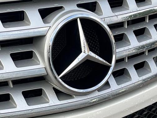 2010 Mercedes-Benz M-Class 4MATIC