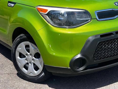 Alien II 2015 Kia Soul Base