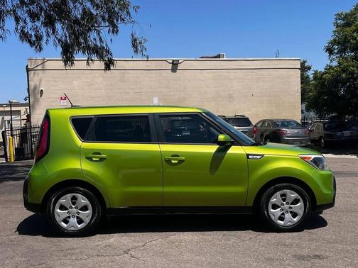 Alien II 2015 Kia Soul Base