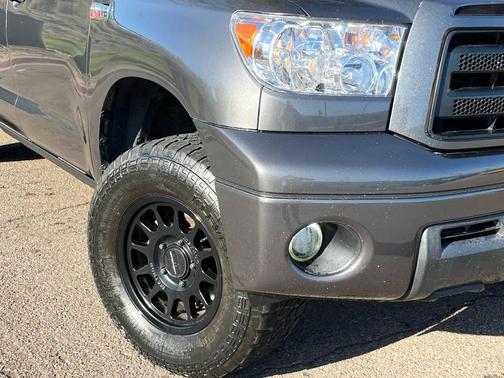 2012 Toyota Tundra Grade