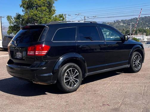 2018 Dodge Journey SE