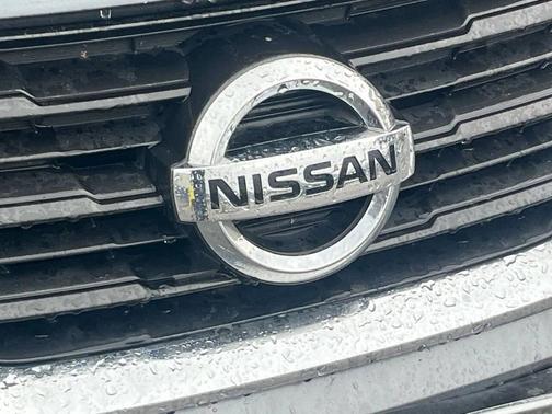 Gun Metallic 2016 Nissan Altima 2.5 SV