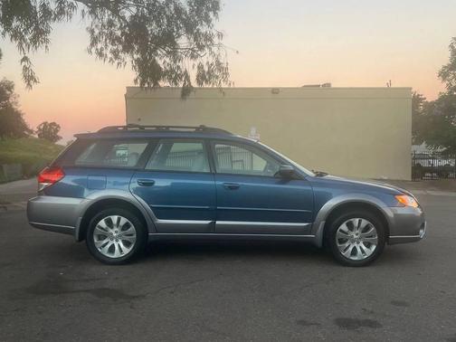2008 Subaru Outback 2.5 i Limited