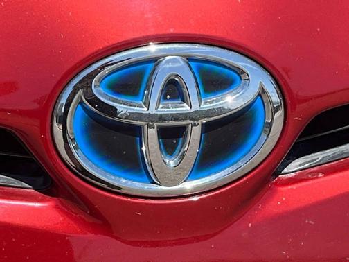 Red 2013 Toyota Prius Two