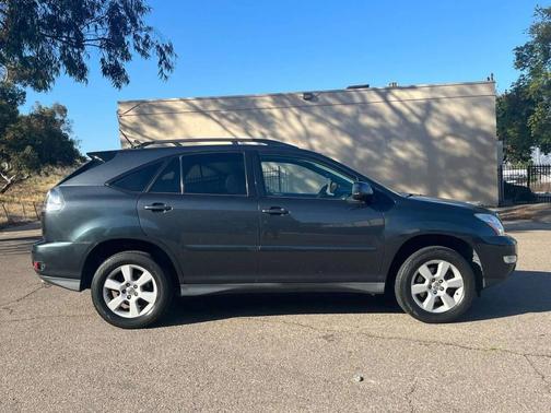 2004 Lexus RX 330 Base
