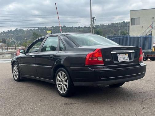 2005 Volvo S80 2.5T