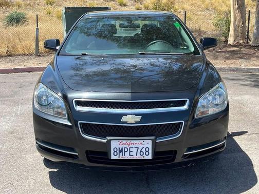 Black 2011 Chevrolet Malibu 1LT