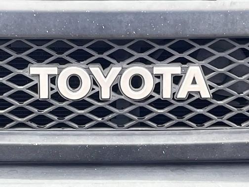 2007 Toyota FJ Cruiser Base