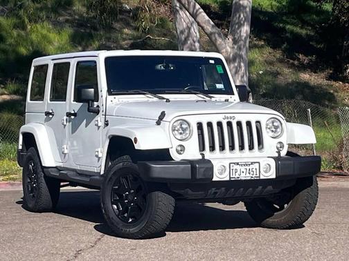 2016 Jeep Wrangler Unlimited Sahara