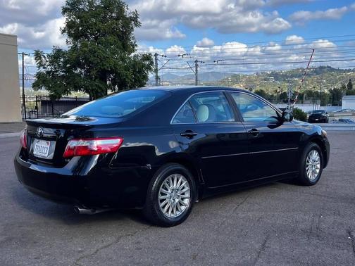 Black 2009 Toyota Camry LE