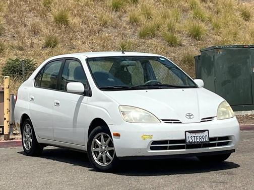White 2001 Toyota Prius Base