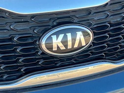 Wave Blue 2015 Kia Sorento LX