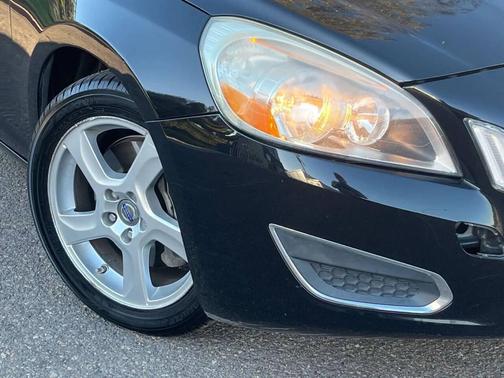 2012 Volvo S60 T5
